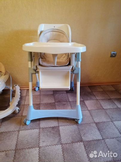 Стульчик для кормления из IKEA