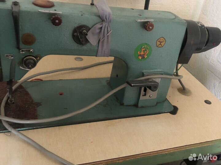 Машина Швейная промышленная класса 1022М