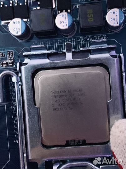 Материнская плата