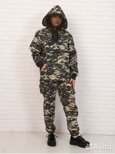 Камуфляжный костюм