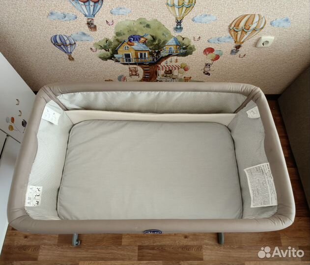 Детская кроватка chicco next2me