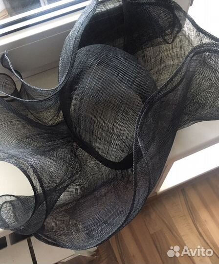 Шикарная шляпка из соломки синамей