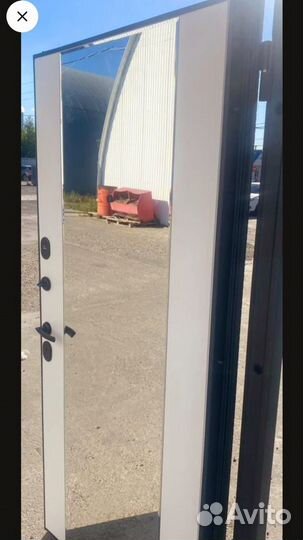 Дверь входная