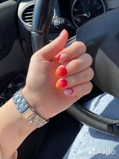 Маникюр, гель-лак, наращивание ногтей