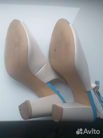Новые босоножки,несколько пар