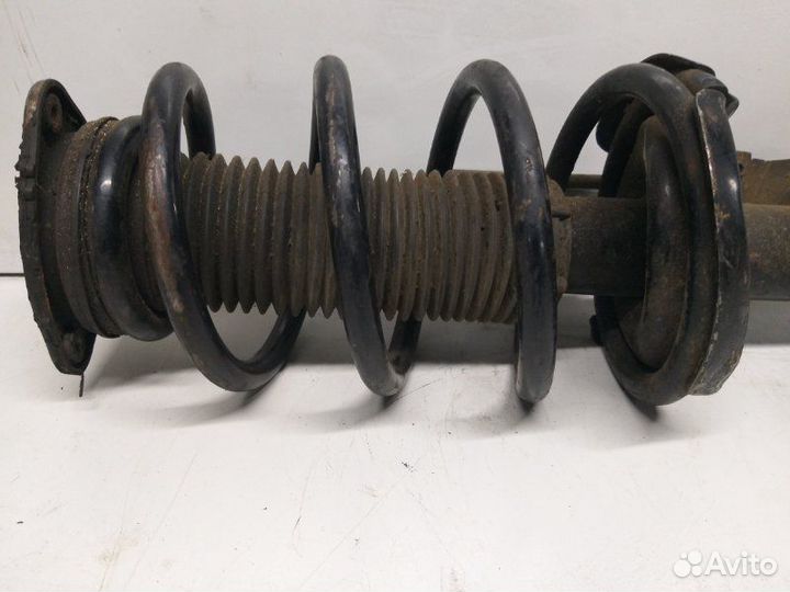 Стойка подвески передняя левая Ford Kuga 1 CBV