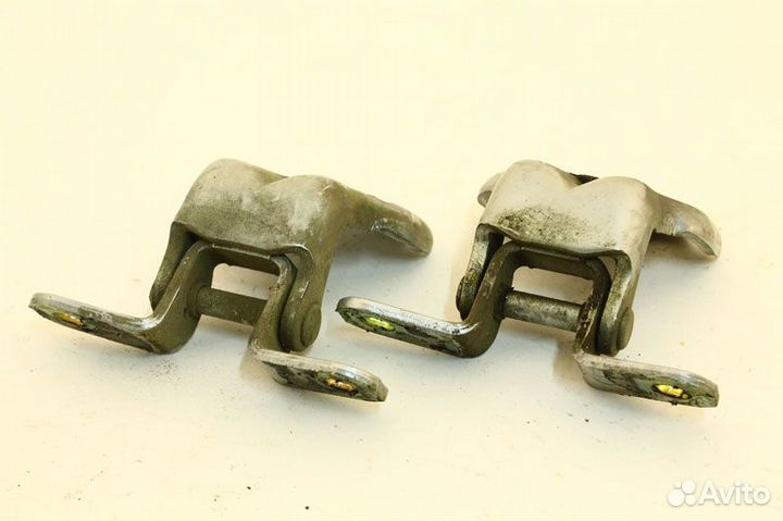 Крепление двери suzuki Wagon R M S 98-08 RR компле