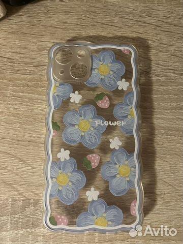 Чехол на iPhone 13