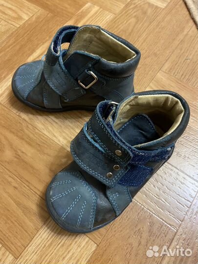 Продам обувь демисезонную и зимнюю