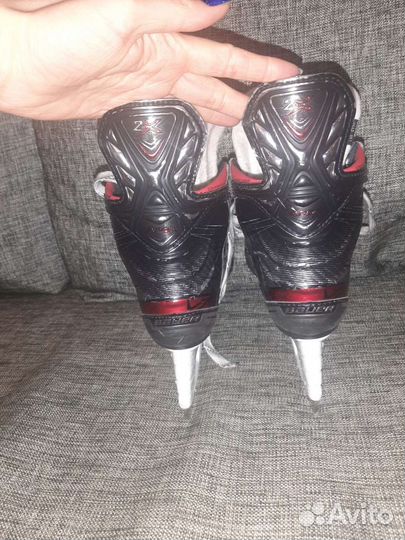 Хоккейные коньки bauer размер 33
