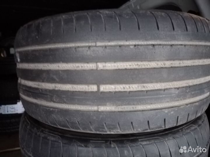 Goodyear Eagle F1 Asymmetric 2 235/45 R17 97Y