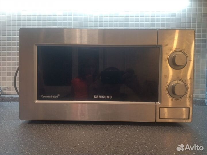 Микроволновая печь на запчасти