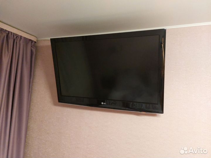 Телевизор LED LG 42lh3000