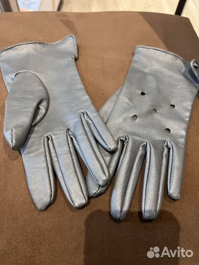 Перчатки женские новые