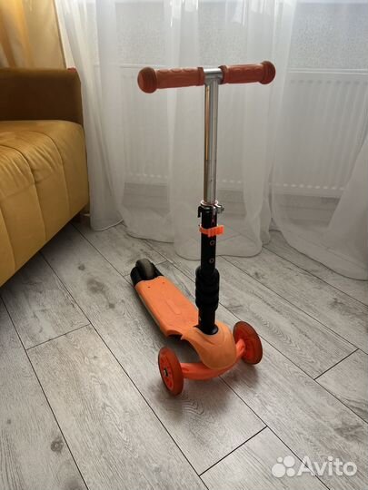 Самокат беговел 3 в 1 с ручкой