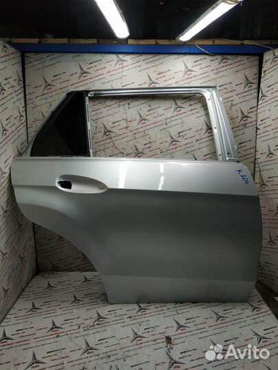 Дверь w212 Mercedes задняя правая универсал