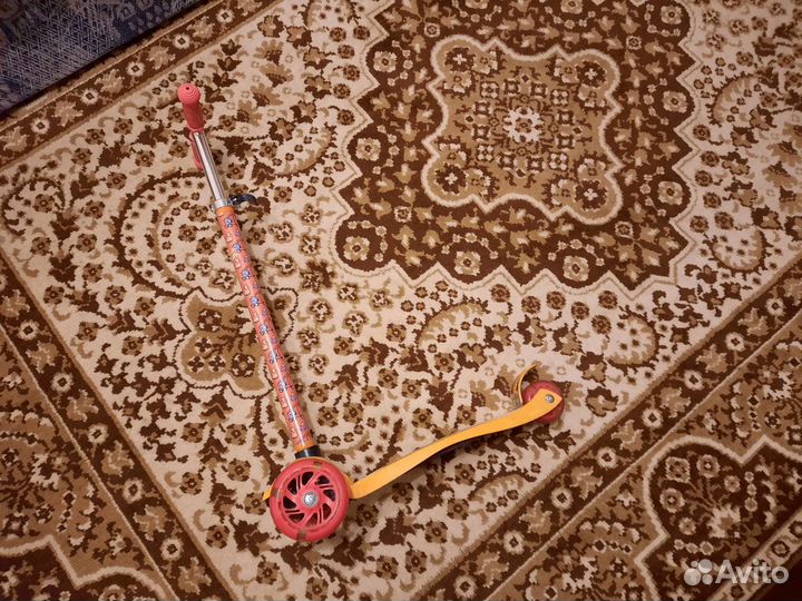 Самокат детский трехколесный