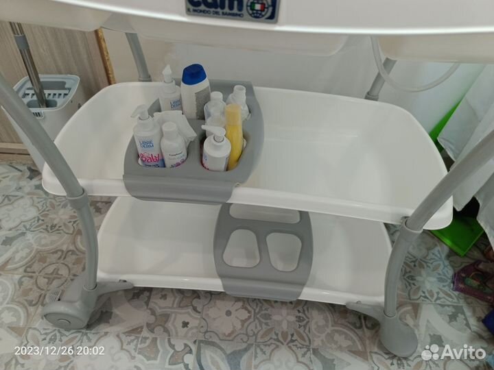 Пеленальный столик с ванночкой cam