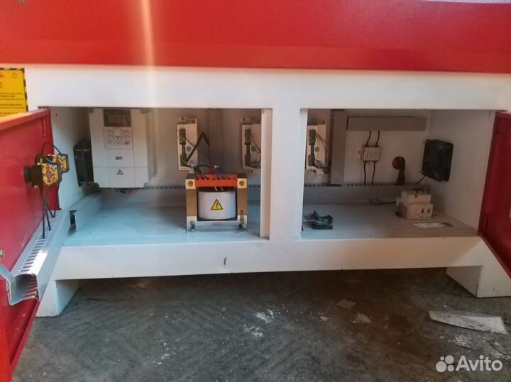 Фрезерный станок чпу S6090 по металлу и камню