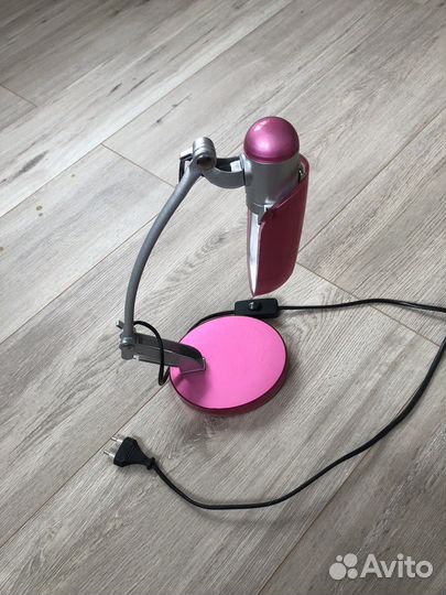 Лампа настольная