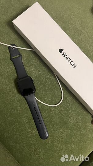 Часы apple watch se 44 mm