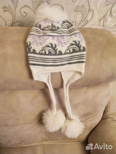 Шапка для девочки новая
