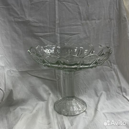 Ваза для фруктов фруктовница на ножке СССР (сзр)