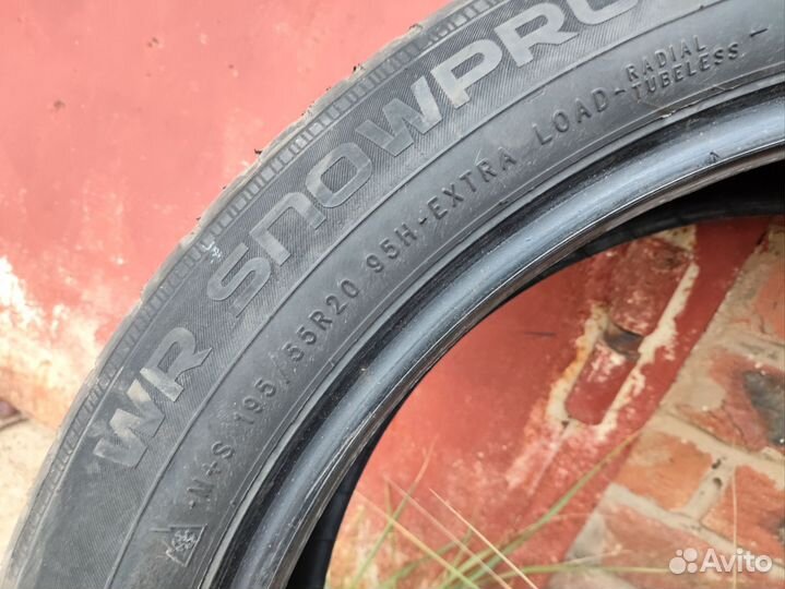 Nokian Tyres Snowproof 2 195/55 R20