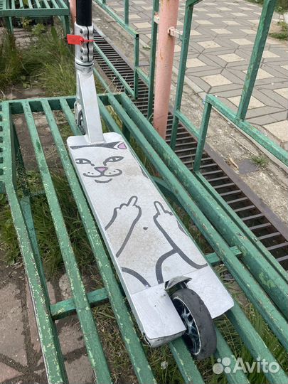 Доска для трюкового самоката