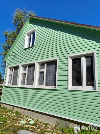 Бригада строителей