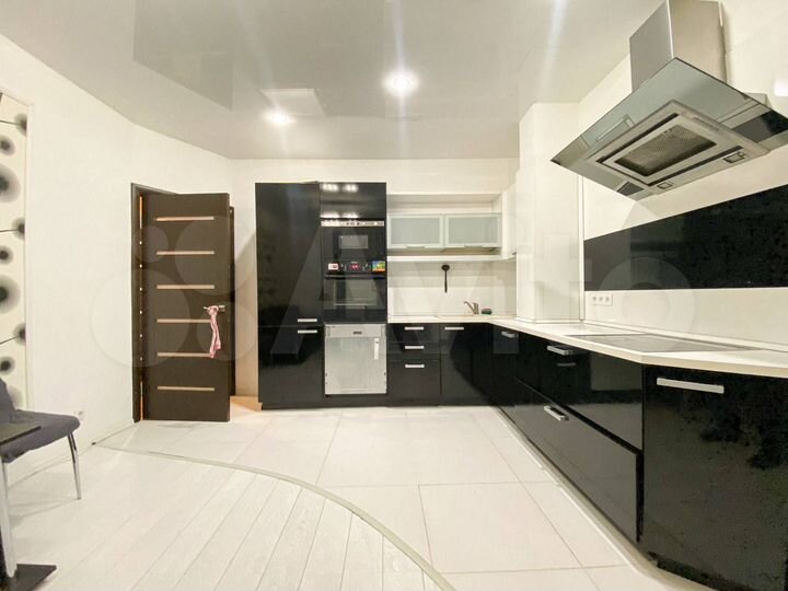 3-к. квартира, 72 м², 5/9 эт.