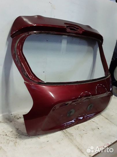 Дверь багажника задняя Nissan Juke F15 2011