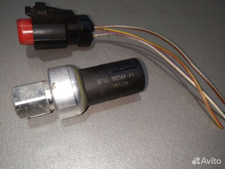 Реле давления фреона Форд Фокус Мондео Фиеста