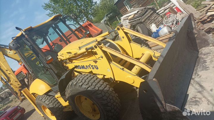 Экскаватор-погрузчик Komatsu WB93R-5, 2007