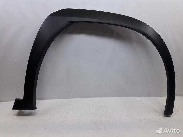 Накладка крыла правая передняя UX 200 7560176010