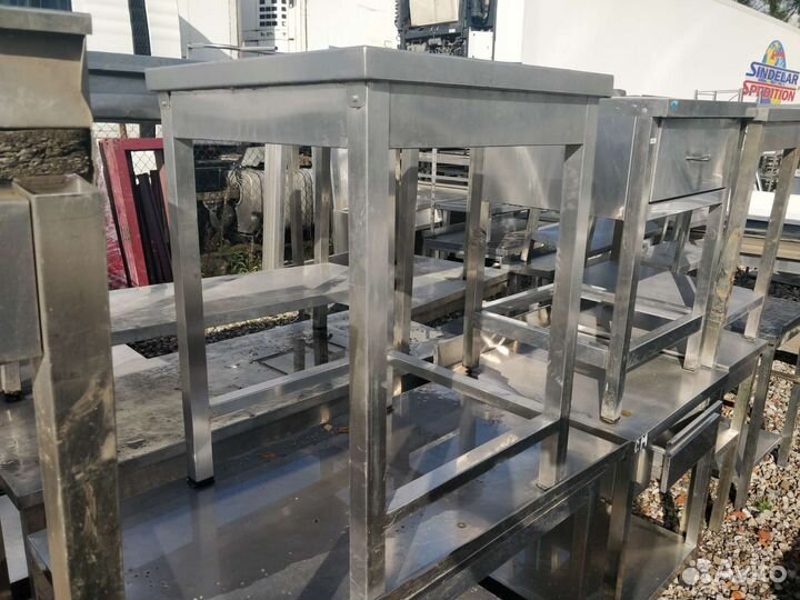 Столы, стеллажи, мойки, вытяжки из нержавейки