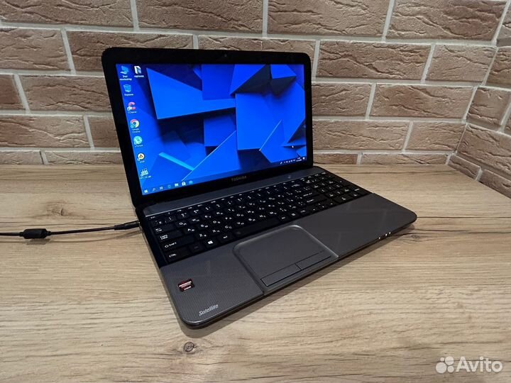 Toshiba L850(core I5+radeon 1GB+SSD 120+500GB+6GB)