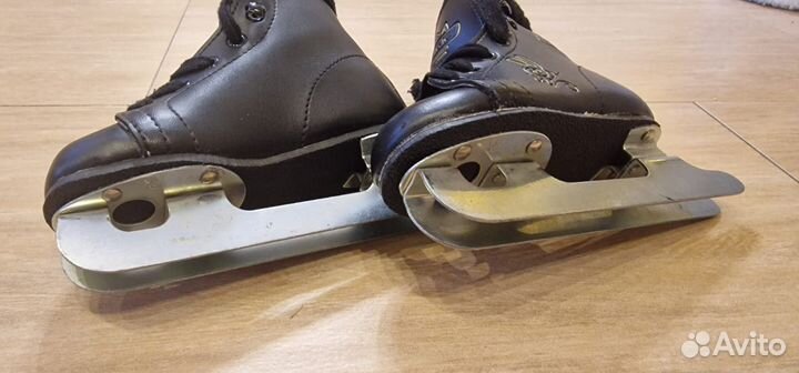 Коньки детские 28 размер
