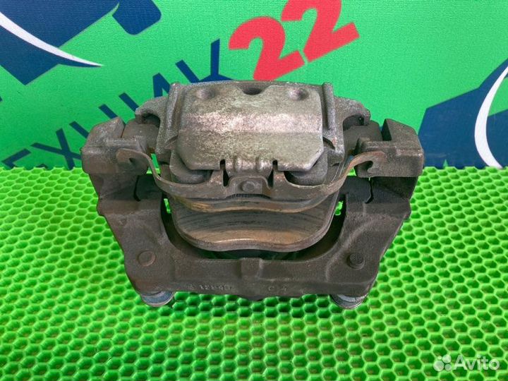 Суппорт тормозной передний правый Bmw X5 E70