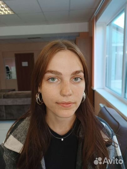 Мастер бровист