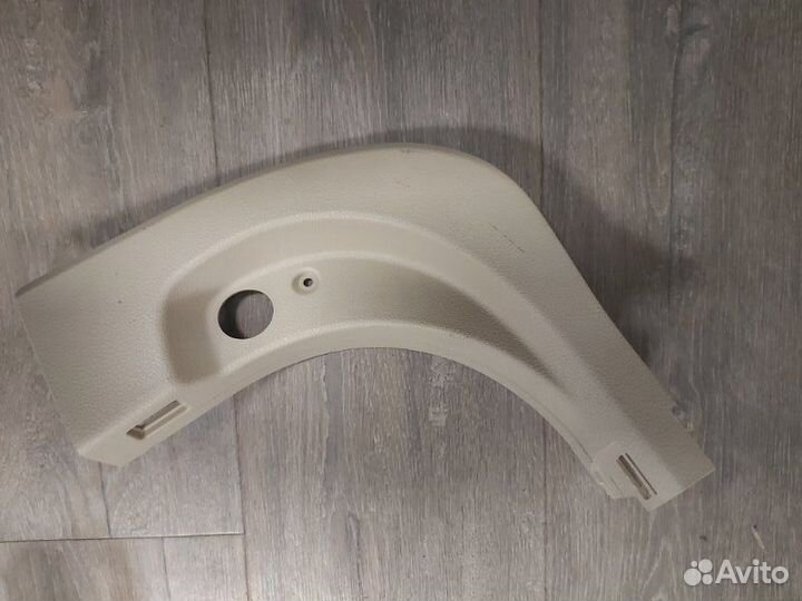 Обшивка стойки передняя левая Bmw 530 D F10 N57D30