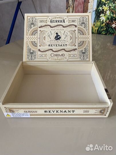 Коробка из под сигар