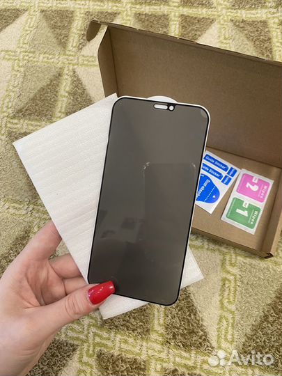 Защитное стекло iPhone 11