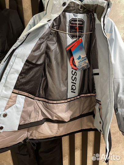 Зимний горнолыжный костюм женский