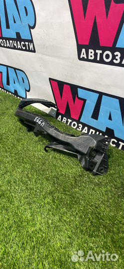 Крепление фары (кронштейн фары) левой Subaru BRZ