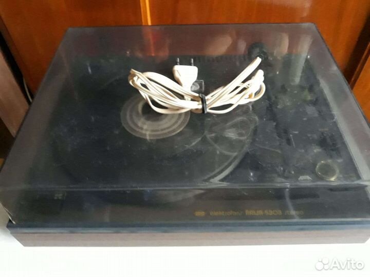 Проигрыватель винила+ колонки