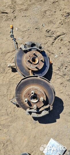 Ступица передняя honda Mobilio