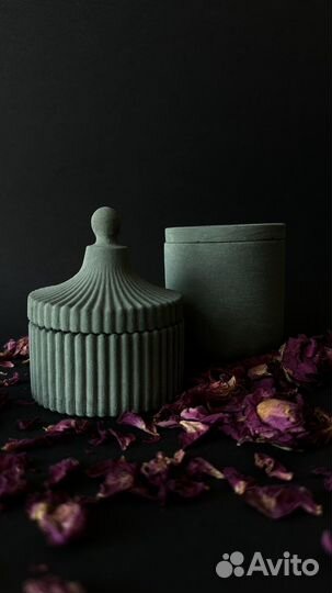 Поднос, подсвечник шкатулка из гипса и бетона