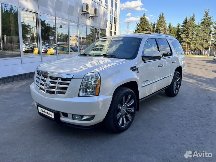 Cadillac Escalade 6.2 AT, 2014, 61 300 км
