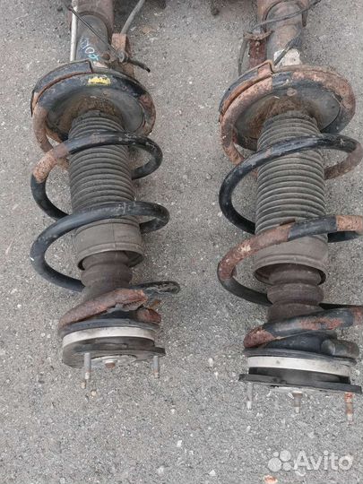 Амортизаторы передние Ford Transit 06-11
